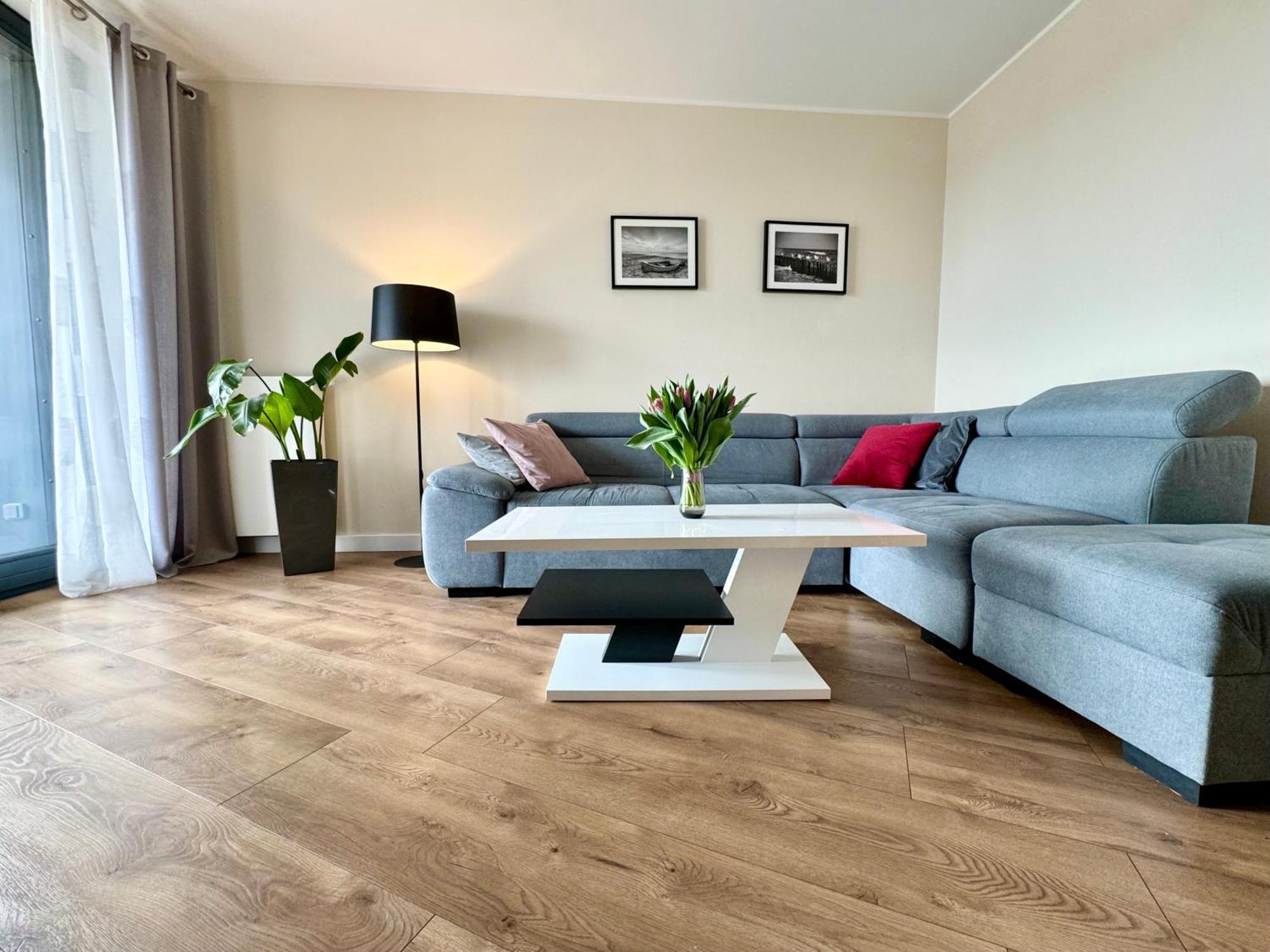 Apartamenty Portova Q4Apartments กดิเนีย ภายนอก รูปภาพ